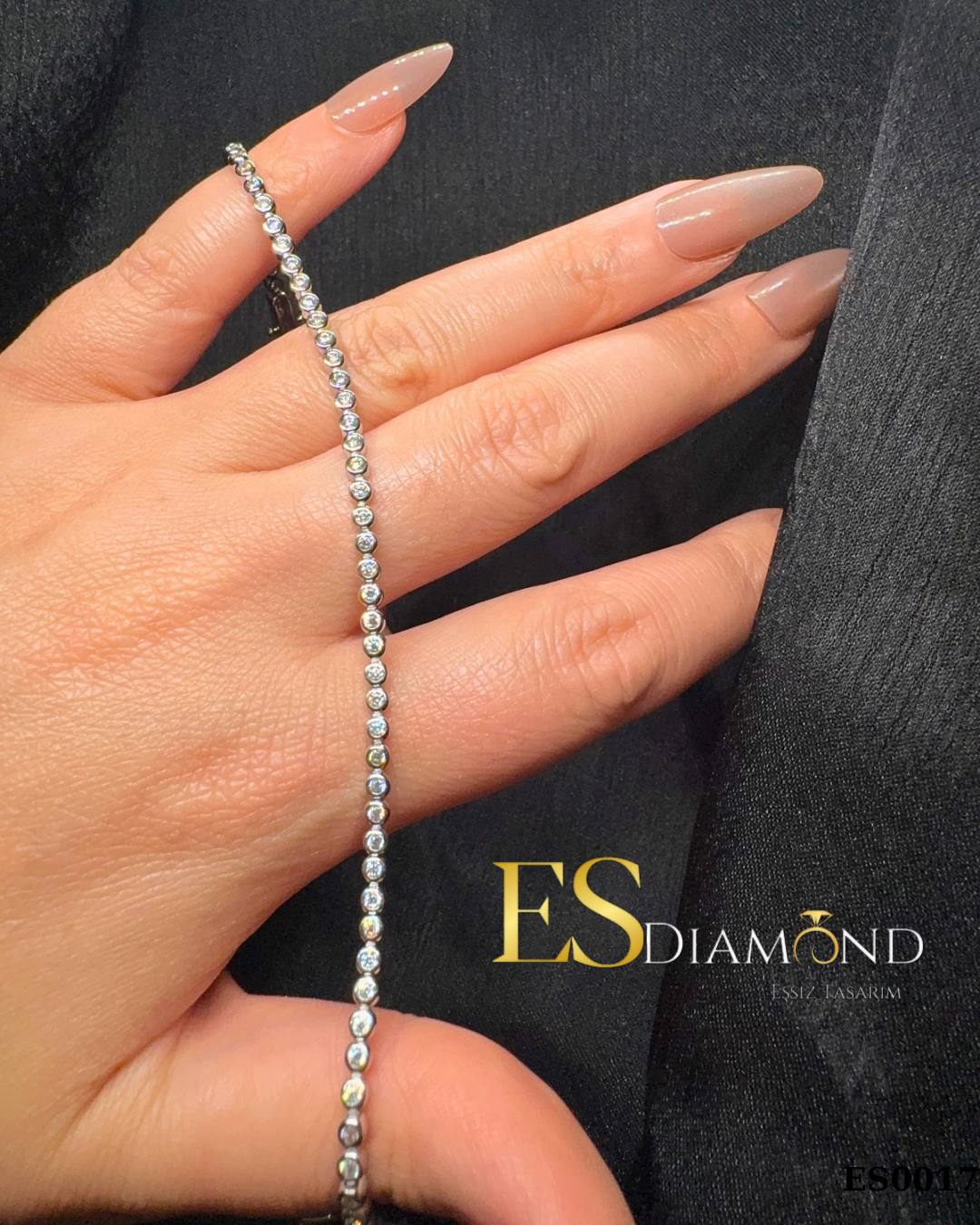 PIRLANTA KASA GÜMÜŞ SUYOLU BİLEKLİK