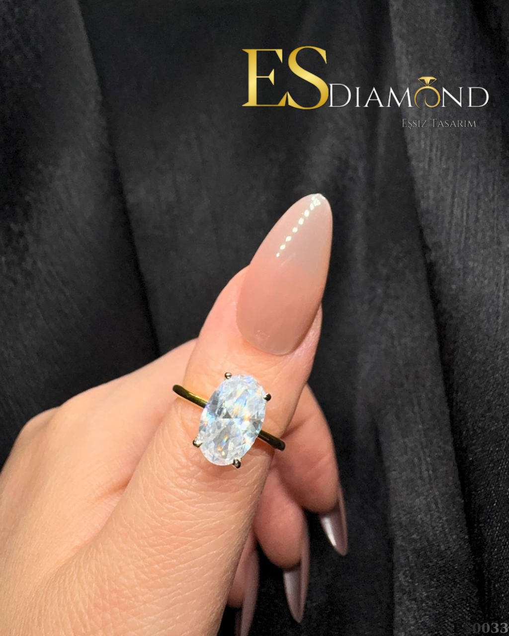 OVAL DİAMOND EFFECTİVE GÜMÜŞ YÜZÜK