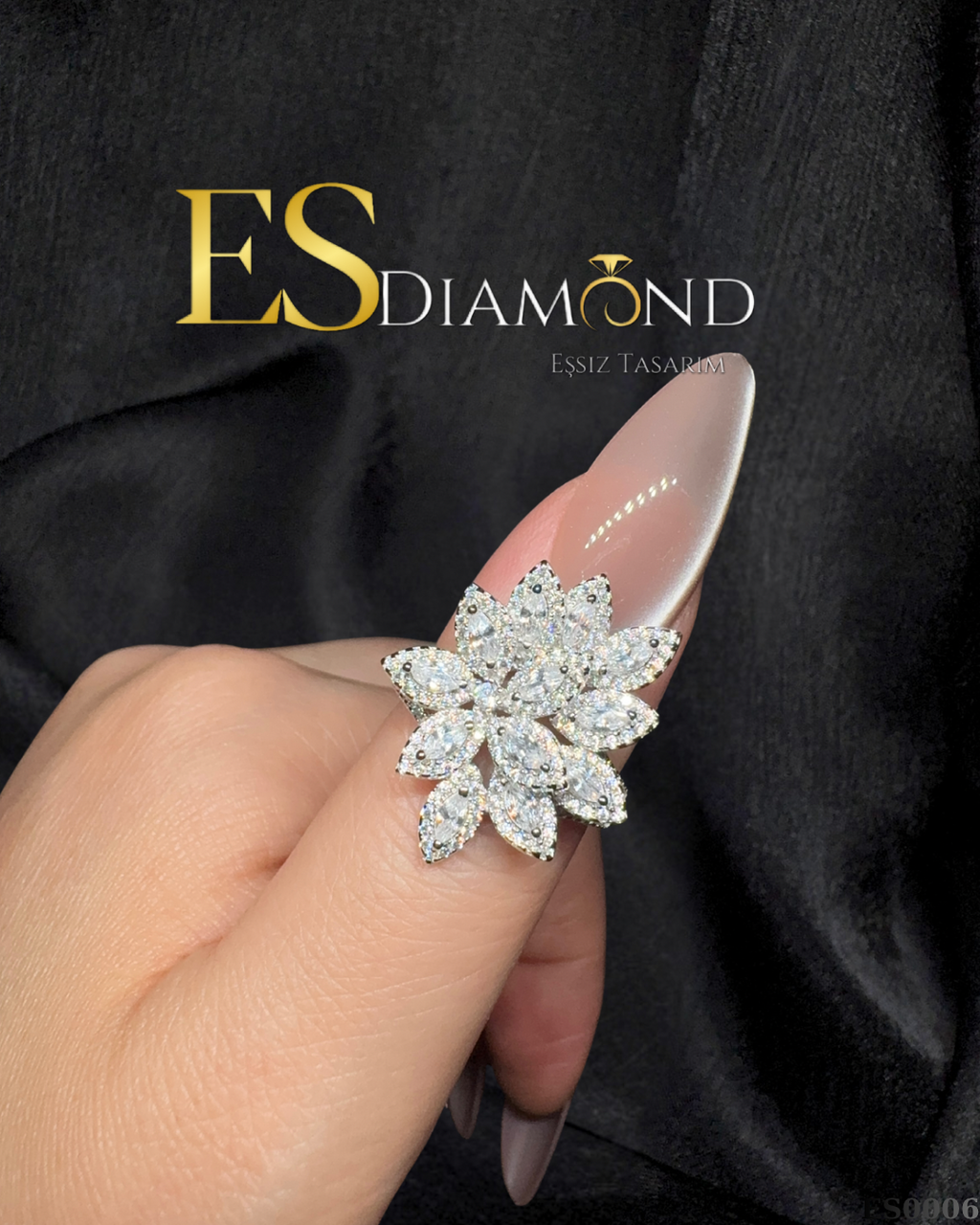 DİAMOND EFFECTİVE ÇİÇEK GÜMÜŞ YÜZÜK