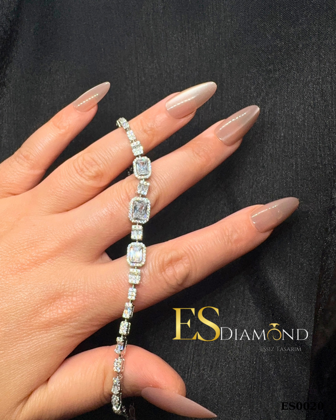 BAGET DİAMOND EFFECTİVE TASARIM BİLEKLİK