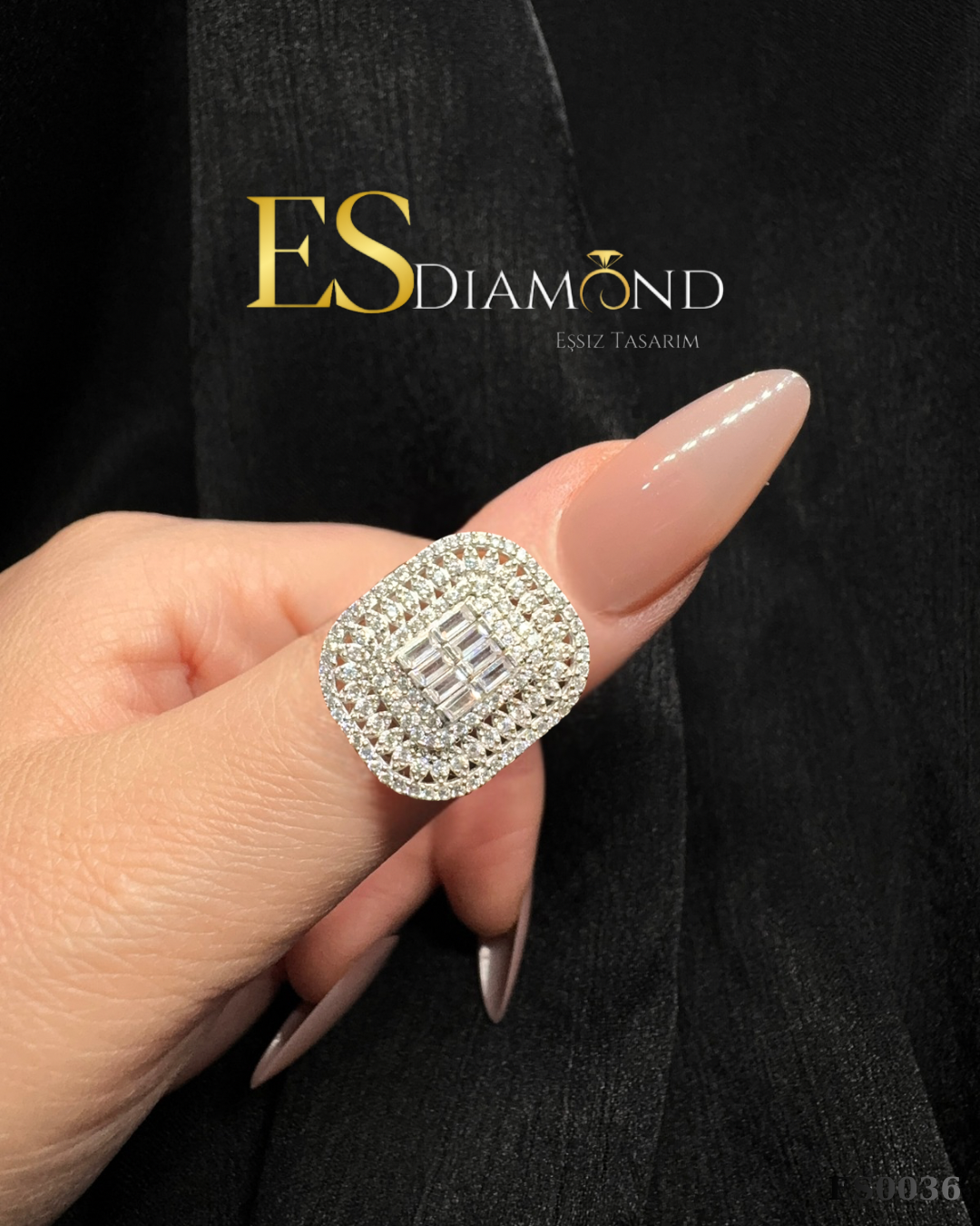 BAGET DİAMOND EFFECTİVE PIRLANTA KASA GÜMÜŞ TASARIM YÜZÜK