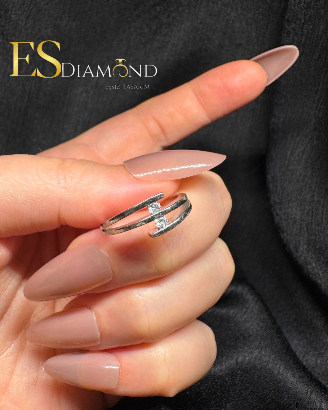 ÇİFT TAŞ DİAMOND EFFECTİVE YÜZÜK