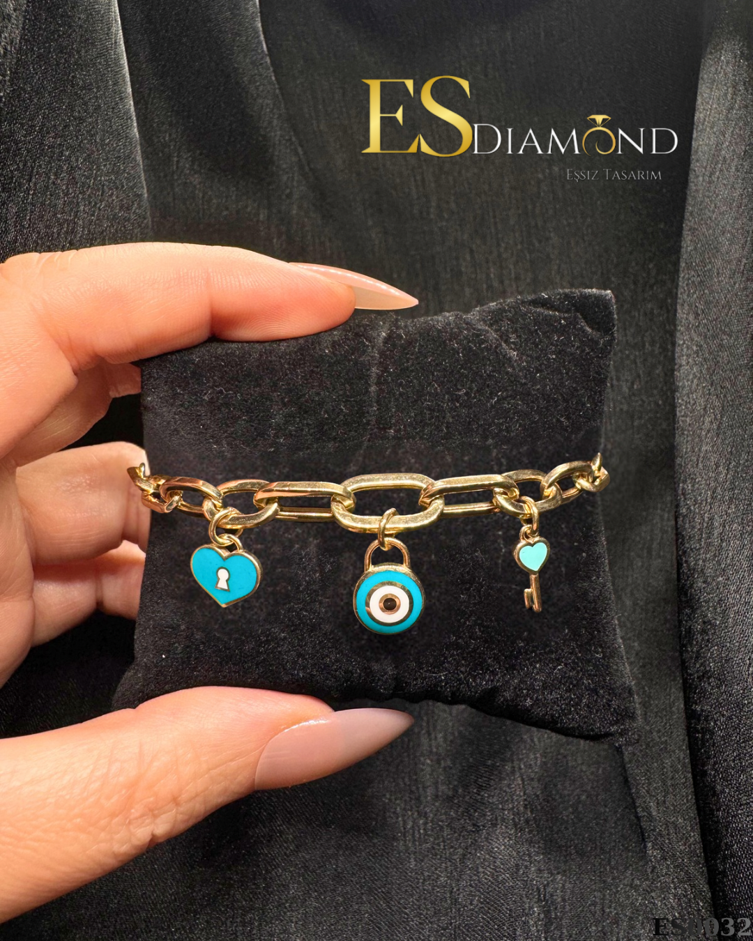 ALTIN MONTÜR CHARMLI BİLEKLİK