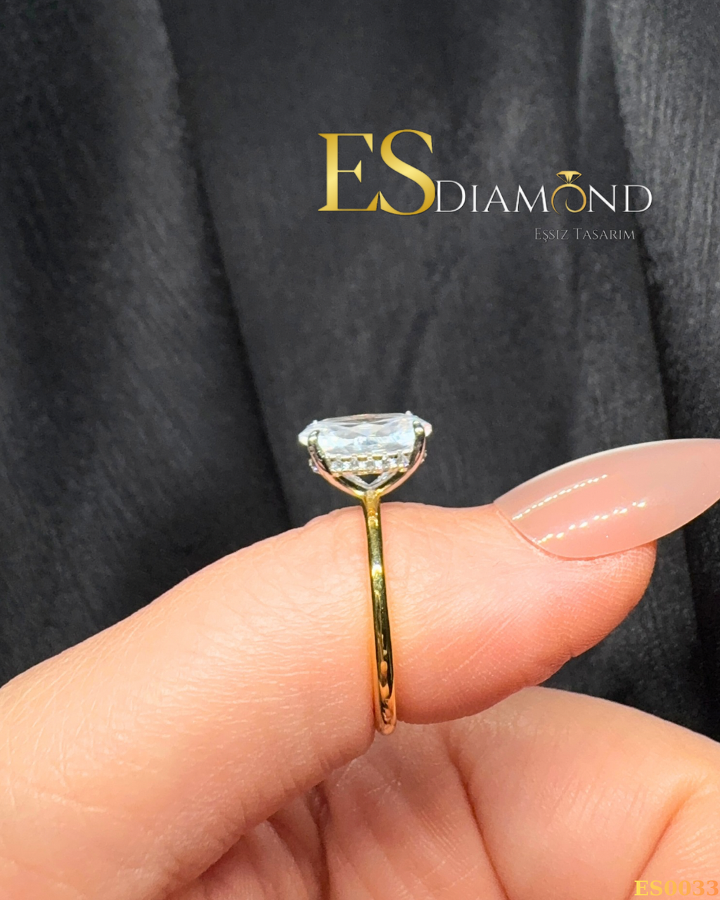 OVAL DİAMOND EFFECTİVE GÜMÜŞ YÜZÜK