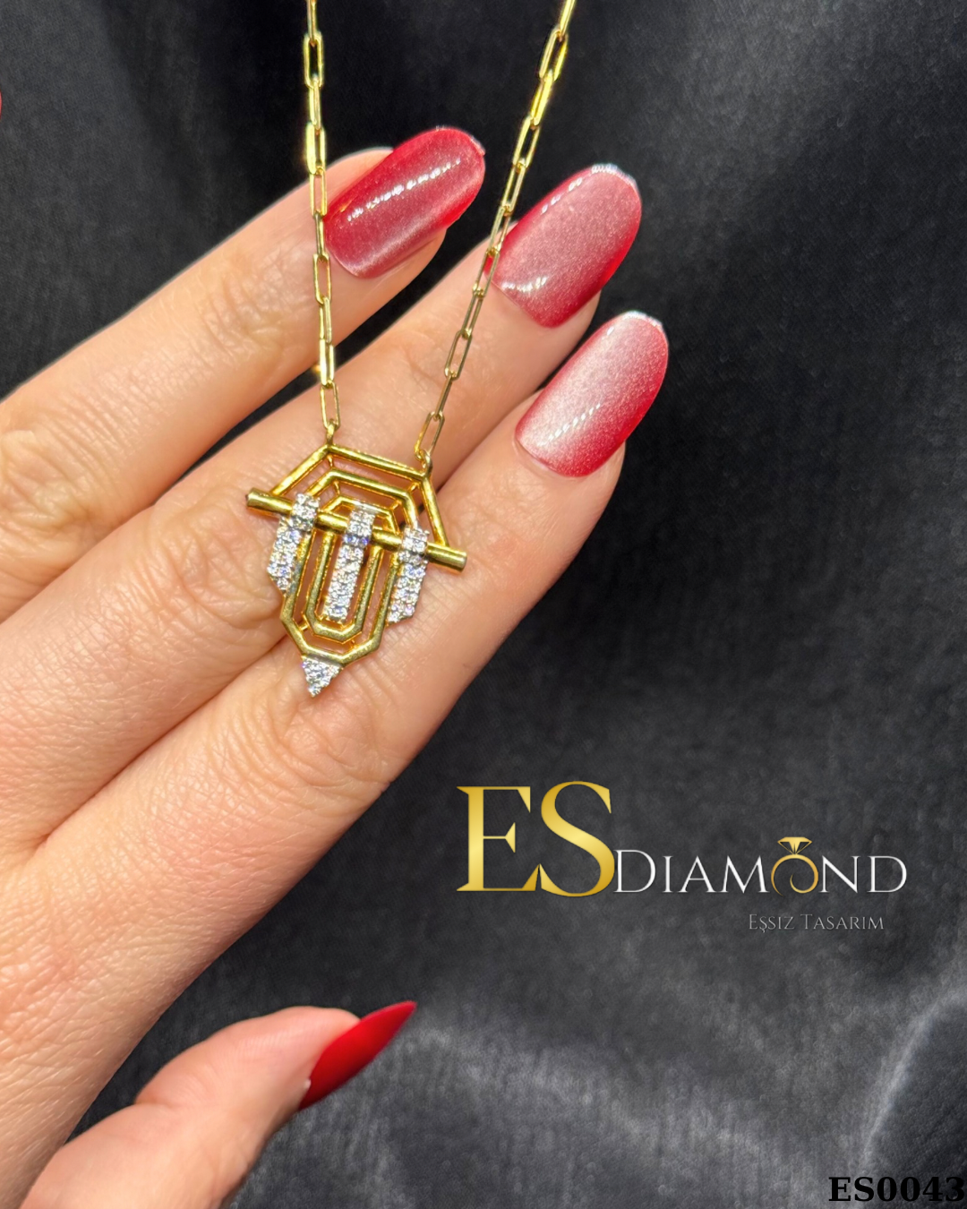 SERENAY ŞOVALYE KOLYE