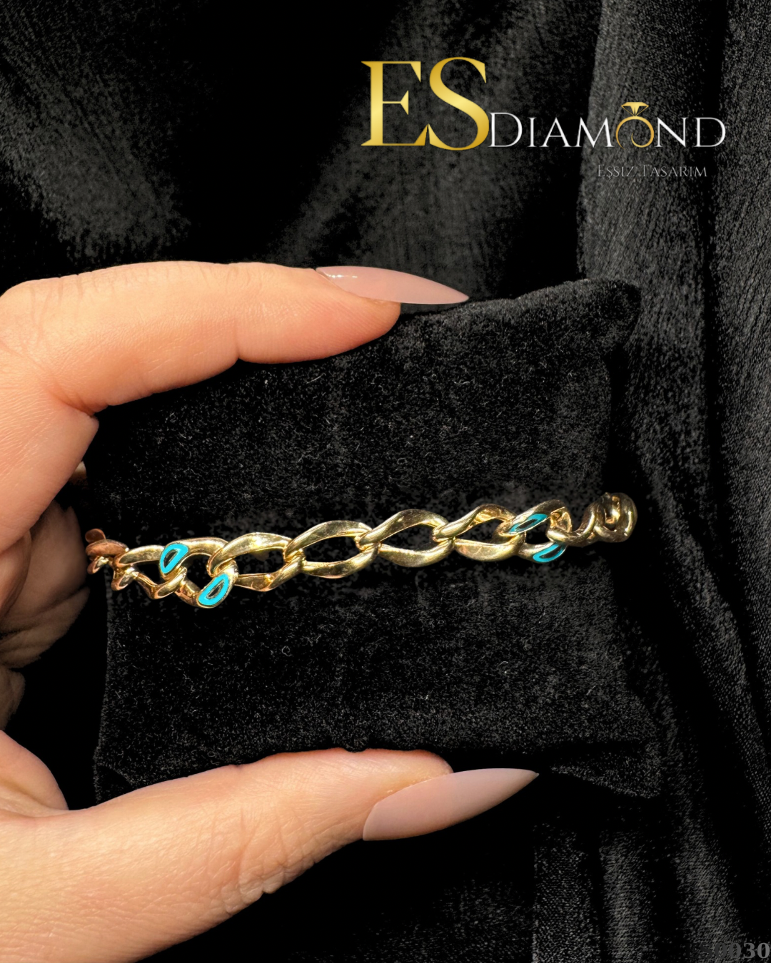 MAVİ MİNE DETAYLI GURMET BİLEKLİK