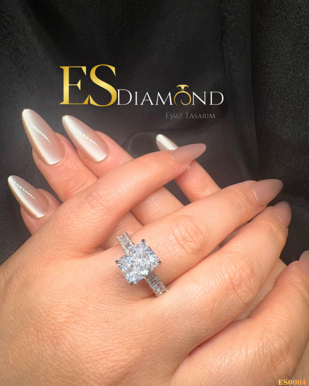 BAGET DIAMOND EFFECTİVE GÜMÜŞ YÜZÜK