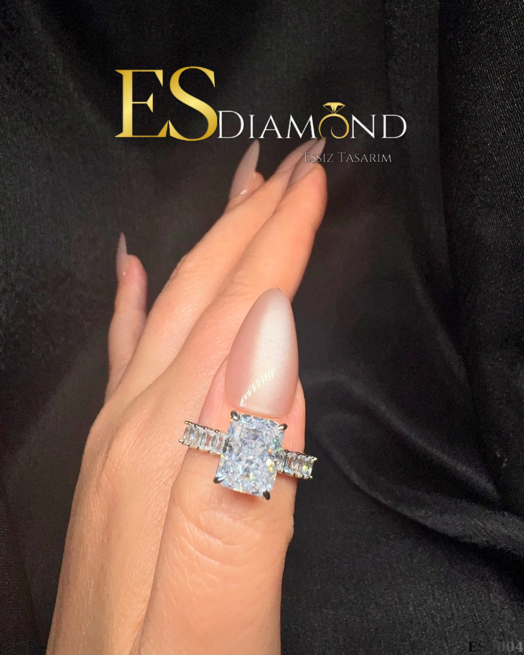 BAGET DIAMOND EFFECTİVE GÜMÜŞ YÜZÜK